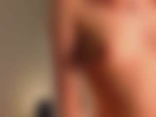 LaverneRm's Live Sex Cam Show