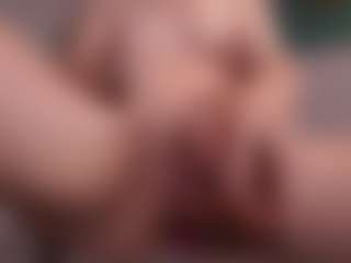 Live cam show with MiraxMonroe - Ahegao on AdultVida.com