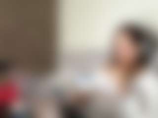 Live cam show with Lara - Sexwebcam on googirlz