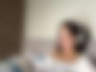 Lara's Live Sex Cam Show