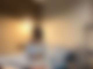 Lara's Live Sex Cam Show