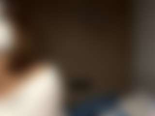 Lara's Live Sex Cam Show