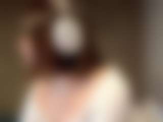 Lara's Live Sex Cam Show