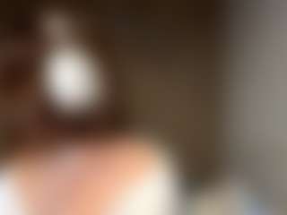 Live cam show with Lara - Facial Piercings on Streamer API