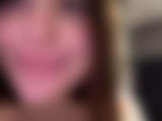 Lara's Live Sex Cam Show