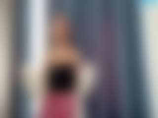 Lara's Live Sex Cam Show