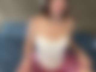 Live cam show with Lara - College on Hubzter Live