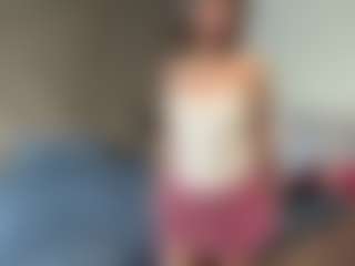 Lara's Live Sex Cam Show