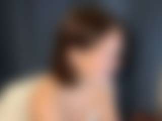 Lara's Live Sex Cam Show