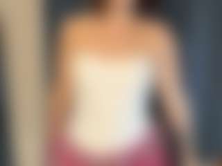 Lara's Live Sex Cam Show