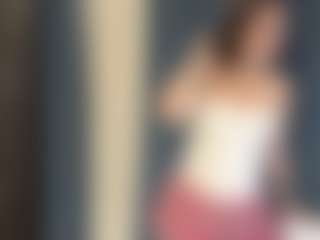 Lara's Live Sex Cam Show