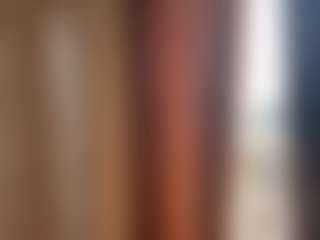 Live cam show with Lara - Nipple Piercings on slutload