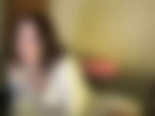 Live cam show with Lara - Camel Toe on hornycams.live
