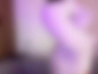 Live cam show with Lara - Skinny on Nude Chat * 1 On 1 Webcam Sex * Live Cam Show
