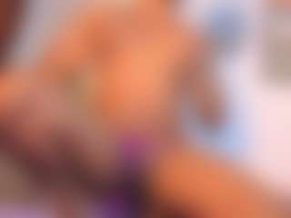 Victoria's Live Sex Cam Show