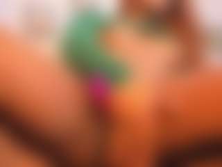 Live cam show with Victoria - Deepthroat on Camsoda