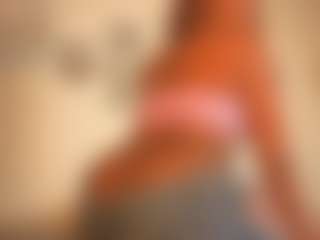 Live cam show with Victoria - Ebony Teen (18+) on Chatstar