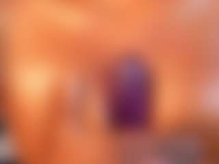 Live cam show with Victoria - Brown Hair on Camsoda