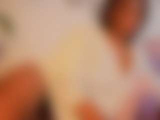 Live cam show with Victoria - Camel Toe on Camsoda