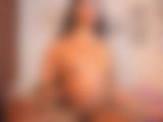 Live cam show with Victoria - Colombian on StripNow | colombia