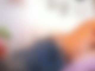 Live cam show with Victoria - Black Toys on Hubzter Live
