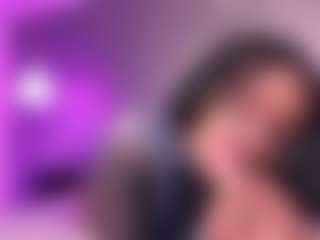 Live cam show with Victoria - Athletic on Strip Flash - Live Sex Shows