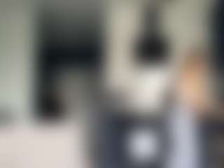 Live cam show with AlyseBrus - New White on StripNow | united states
