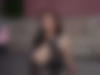 Live cam show with BeverlyBoobs - New Toys on TeamSkeetLive