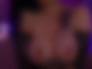 BeverlyBoobs's Live Sex Cam Show