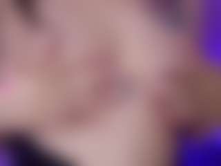BeverlyBoobs's Live Sex Cam Show