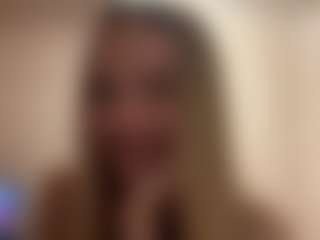Live cam show with CandidaNorstrand - Small Tits on liverealitysex.com