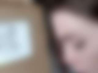 Live cam show with Flora - Body Massage on slutload