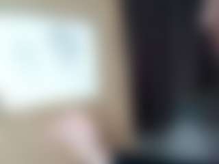 Live cam show with Flora - New Shaved Pussy on xxxlivecams.org