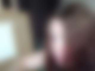Flora's Live Sex Cam Show