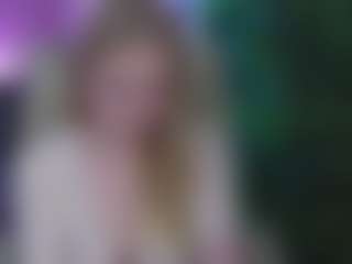 Live cam show with LeylaReed - Natural on CamwithHer