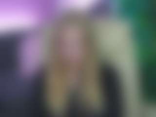 Live cam show with LeylaReed - Bedroom on CamClone