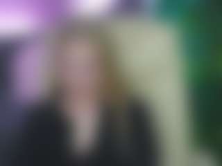 Live cam show with LeylaReed - New Bedroom on Soda Cam