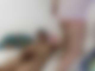 Live cam show with LiliiSan - Teen (18+) on Camsoda