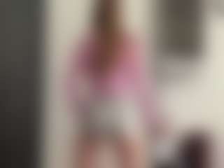 Live cam show with MyrtaFilkins - Moaning on CamClone