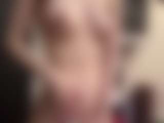 Live cam show with MyrtaFilkins - Ass Clapping on Dolls Live