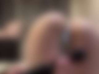 Live cam show with MyrtaFilkins - Moaning on dasdasdadada.com