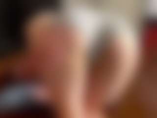 Live cam show with MyrtaFilkins - Ass Clapping on Instabang