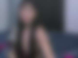 Live cam show with Naomyxz - Athletic on CamSodaAdn