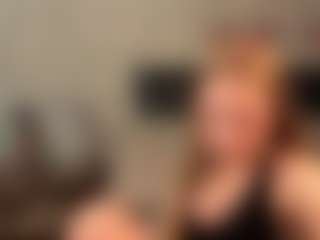 Live cam show with Nika-Flower - Public on Cam Slut
