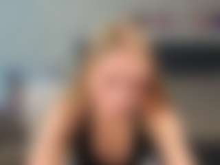 Live cam show with Nika-Flower - Blonde Hair on CamClone