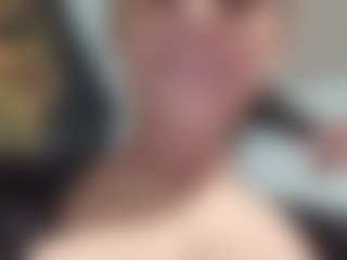 Live cam show with ShyGoodGirl - Big Tits on milfzrlive.com