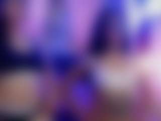 Live cam show with AMMBER-HONEY - Spank Mature on livesuperchat.net