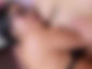 Live cam show with AMMBER-HONEY - Handjob on Camsoda