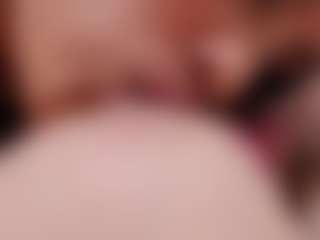 Live cam show with AMMBER-HONEY - Big Tits on Camsoda