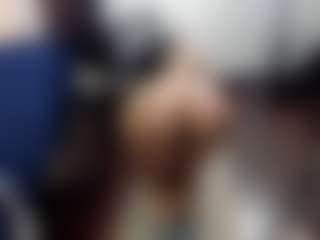 AMMBER-HONEY's Live Sex Cam Show